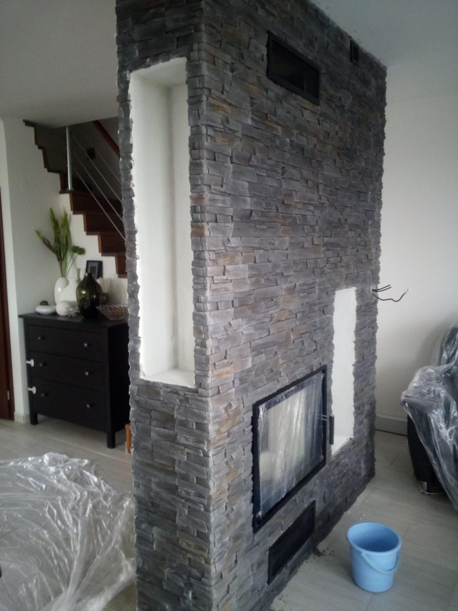 Stavby krbů Mělník Miroslav Blažka